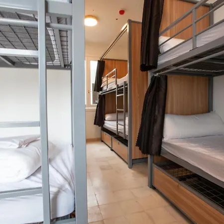 Hostel Ibarra By Bossh! *